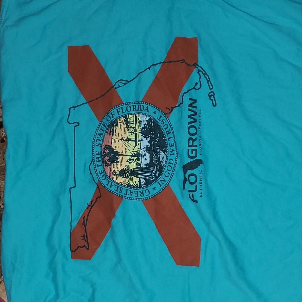 Mens large flo grown shirt